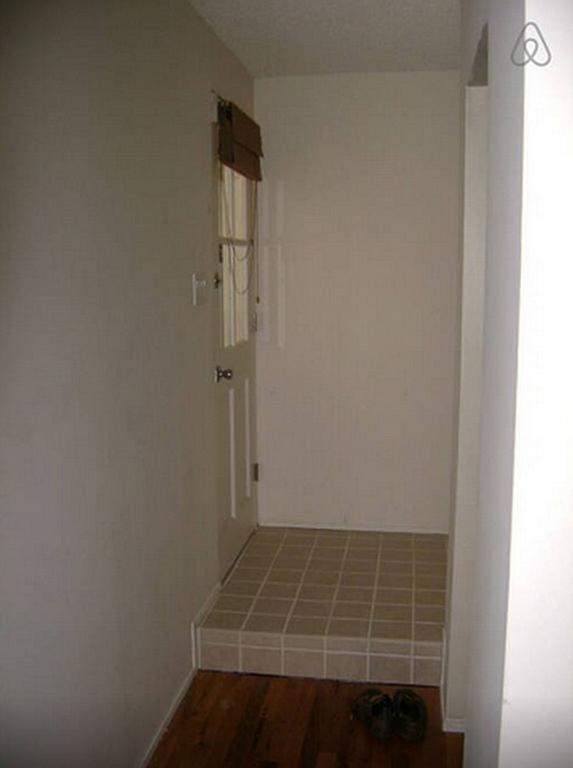 Silver Apartment